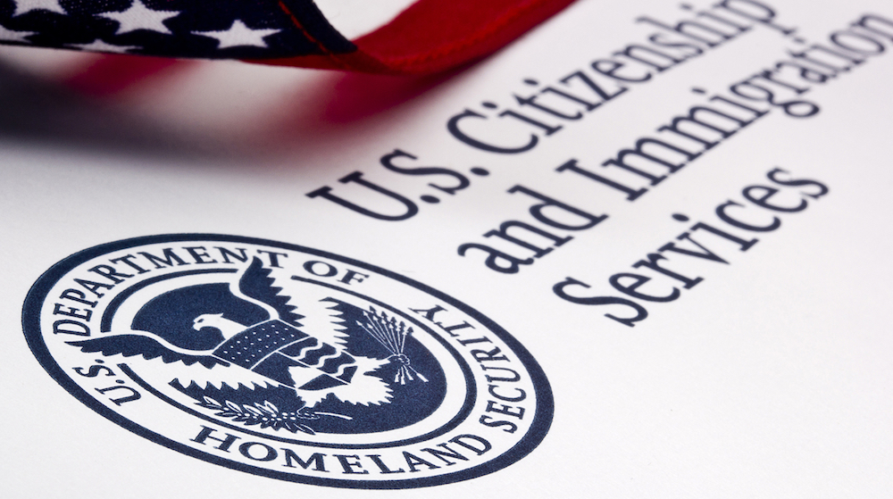 USCIS Temporarily Extends Immigrant Work Permits